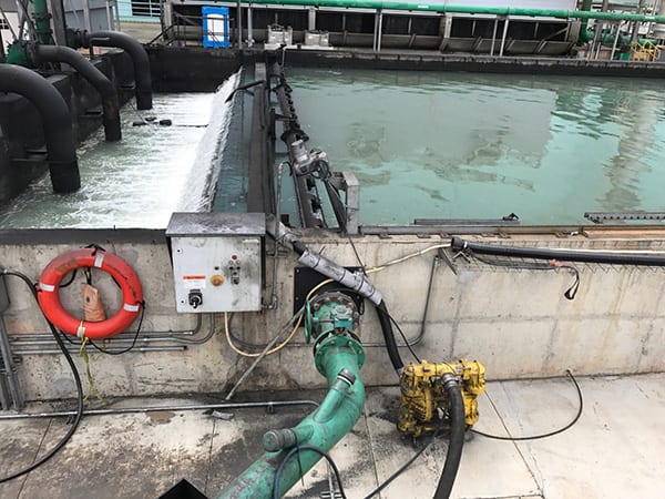 Pumps2000 Skimmer Solves Oil Problem